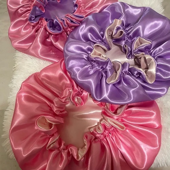 🔐Satin reversible hair bonnets🔐 - Picture 3 of 5